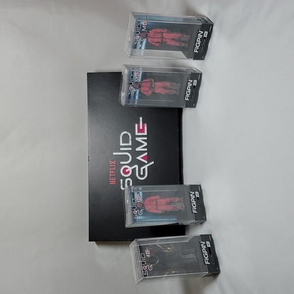FiGPiN Squid Game 4 Pack Box Set ~ Collectable Pins - Picture 6 of 16
